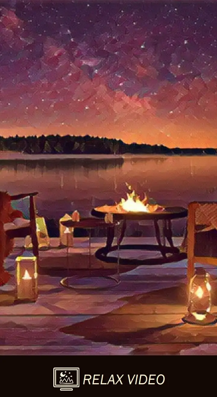 Podzimní noc při ohni u klidného jezera