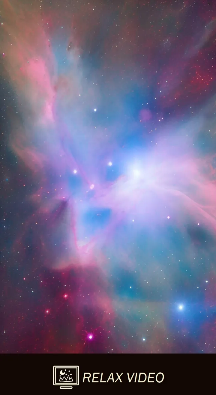 Pomalý průlet mlhovinami s kosmickým deep ambientem